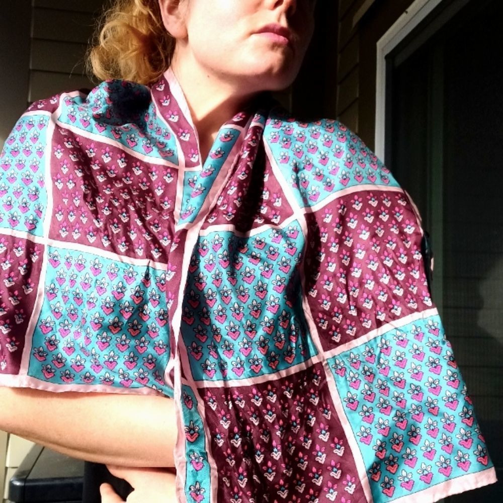 Vintage silk scarf in purple pink and blue by Echo, Art Deco. Easter spring